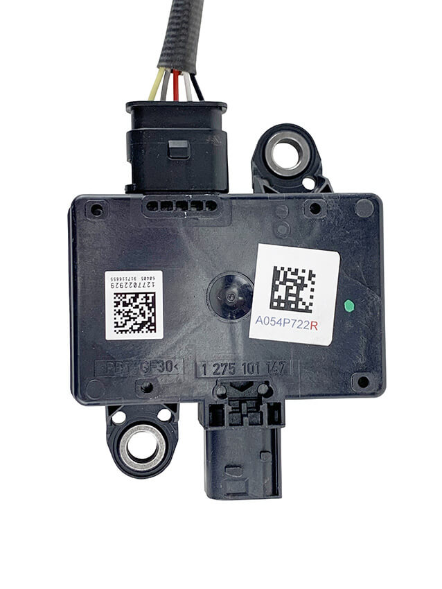 OEM CUMMINS PARTICULATE MATTER SENSOR (4384375) bottom