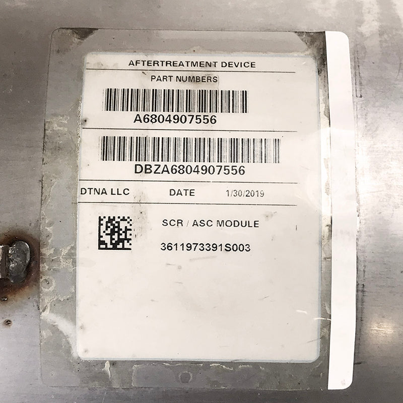 OEM DETROIT / MERCEDES SCR ASSEMBLY (A6804907556) close up