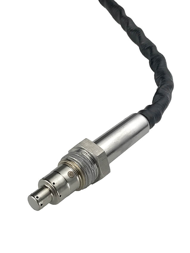 Redline Emissions Products Replacement for Cummins HD NOx Sensor (4326863 / REP S11863)